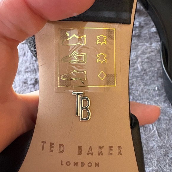 NWOB Ted Baker London Esme Pointed Slingback Size 5 - Picture 8 of 9